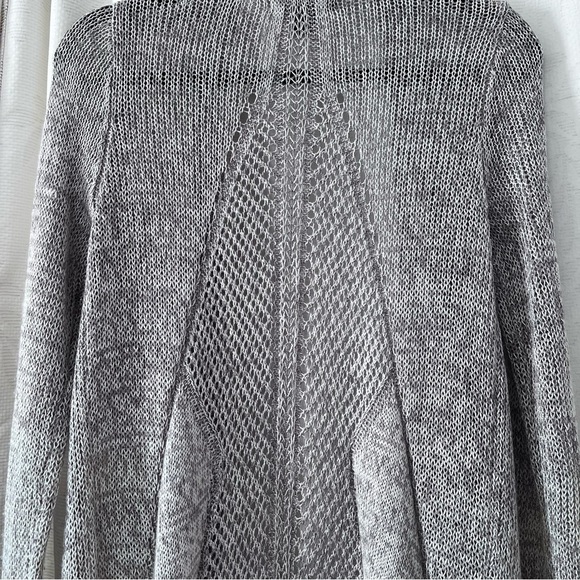 EUC Tahari Linen Blend Open Knit Cardigan in Gray size Large - Picture 7 of 9